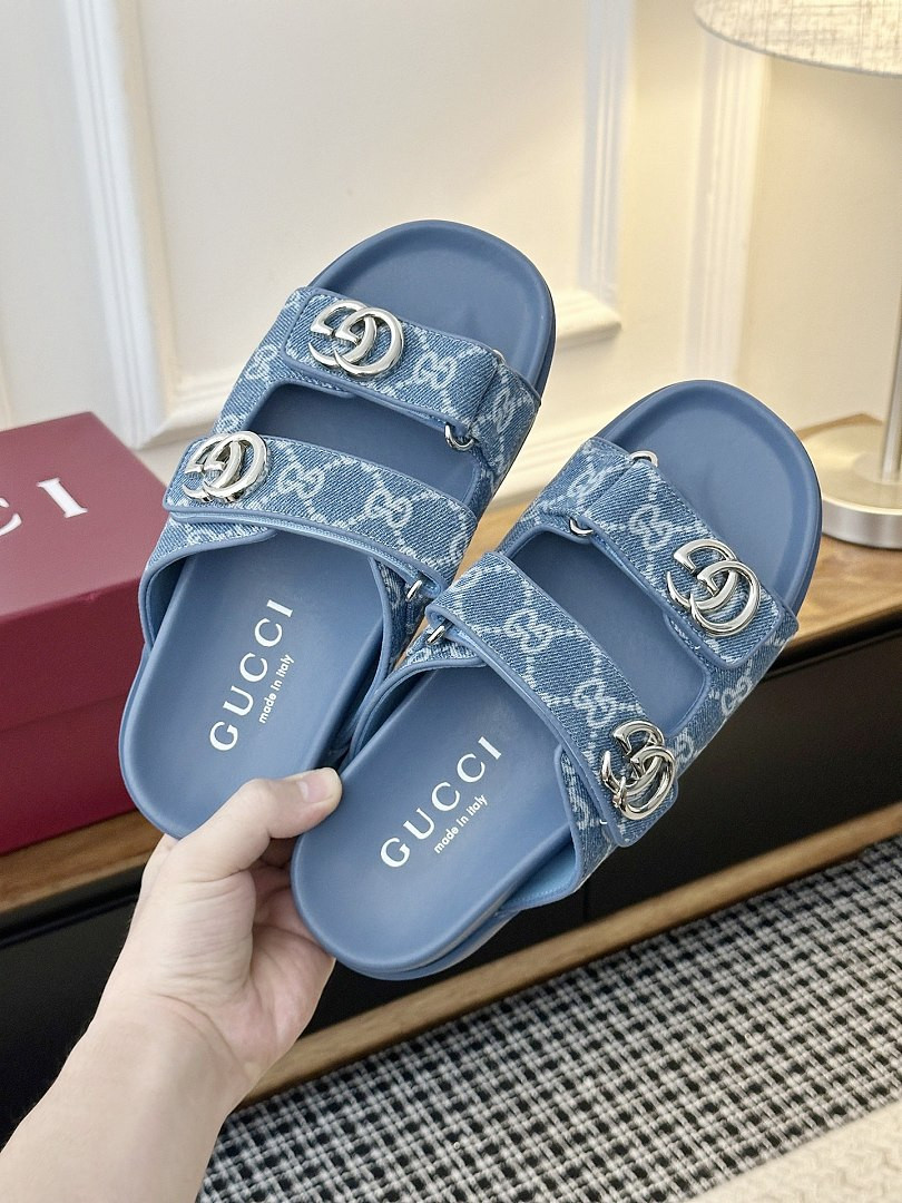 GUC LEATHER SLIDE