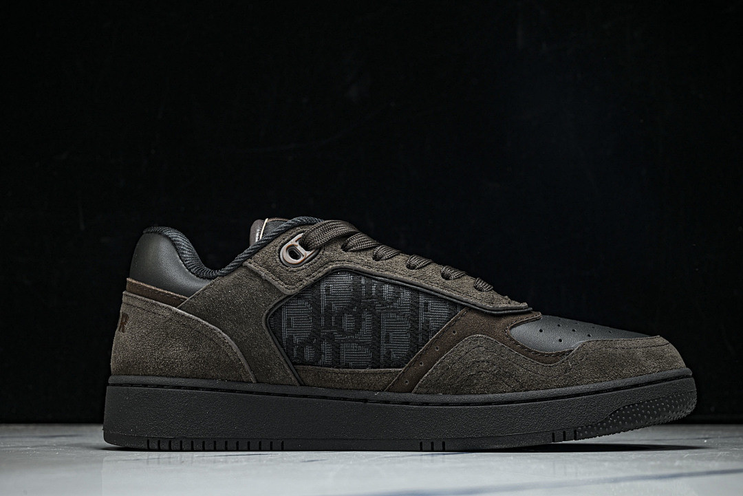 D10r SNEAKERS