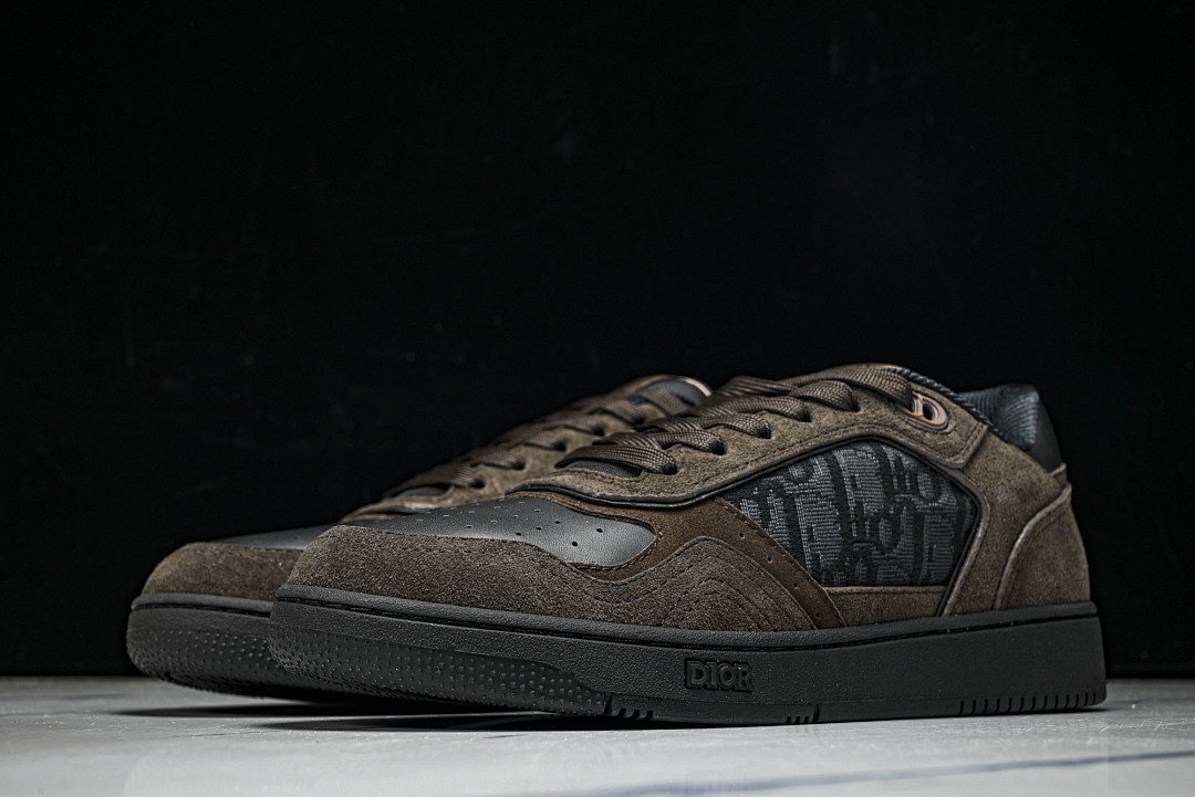 D10r SNEAKERS