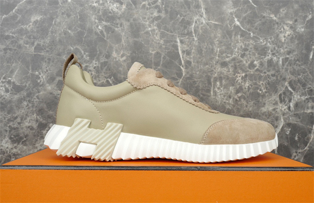 H*ER*MES SNEAKER