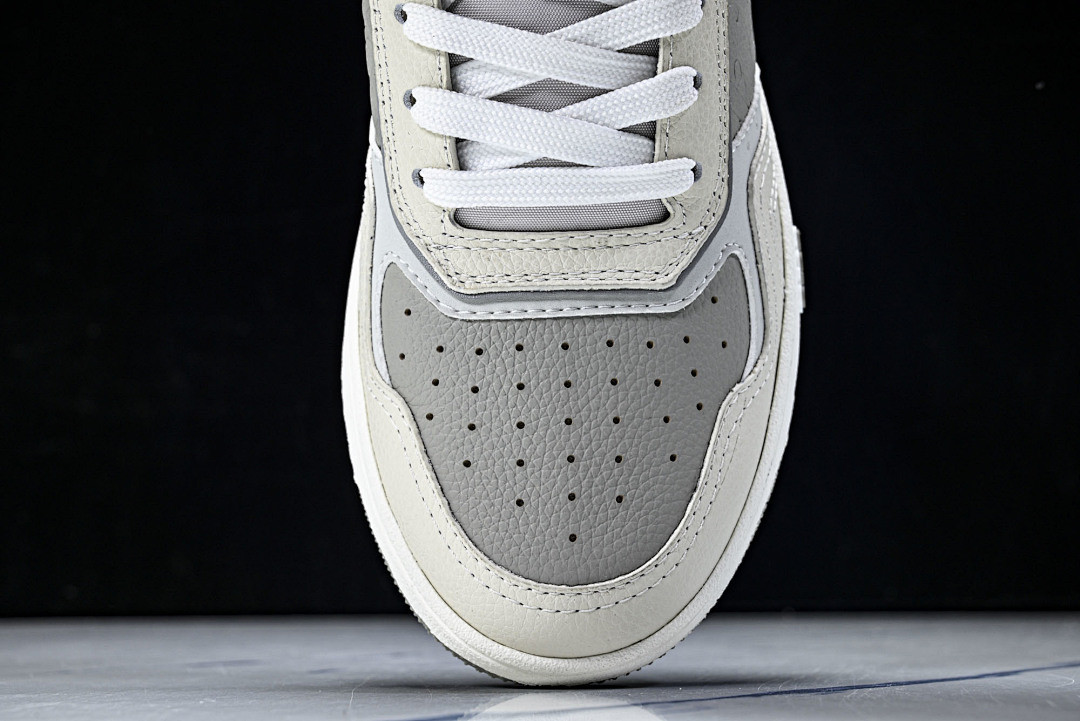 D10r SNEAKERS