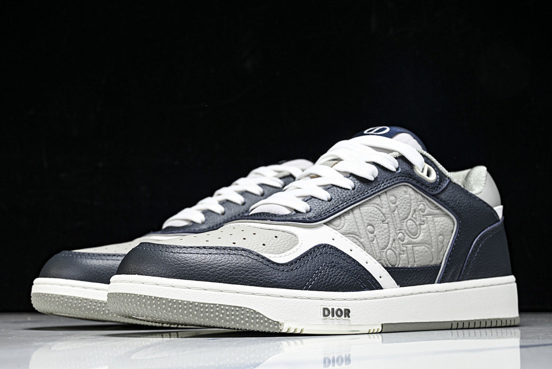 D10r SNEAKERS