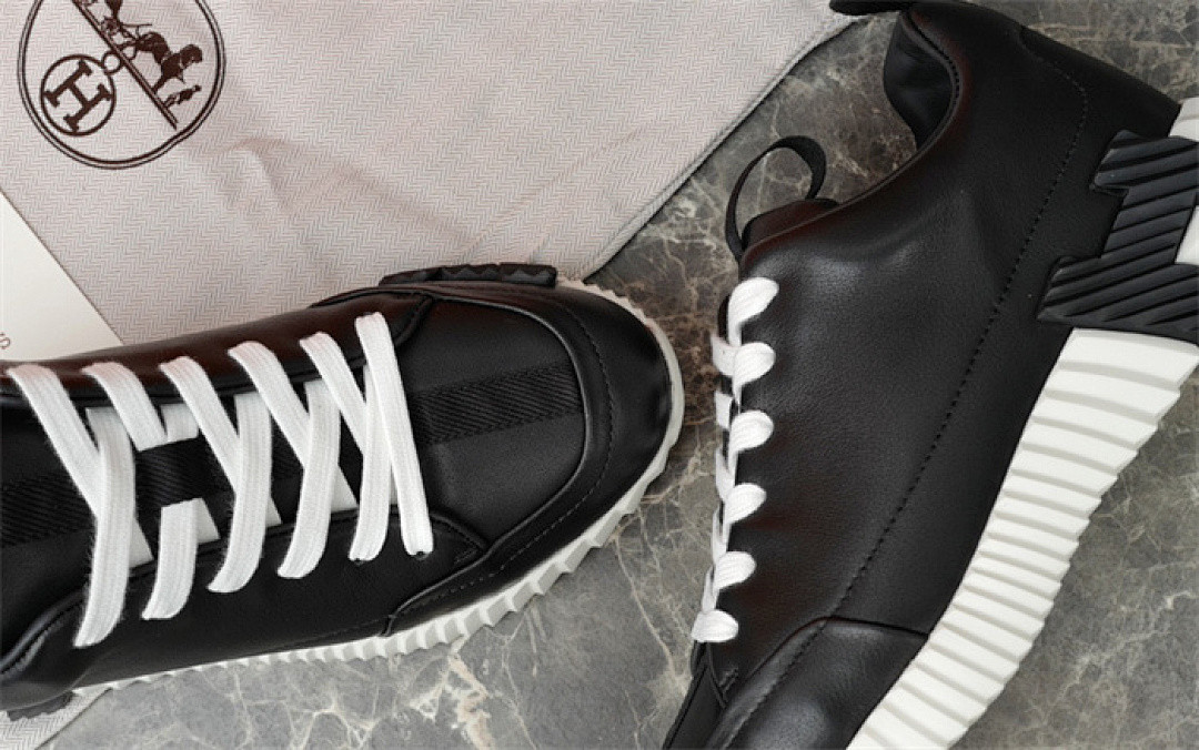 H*ER*MES SNEAKER