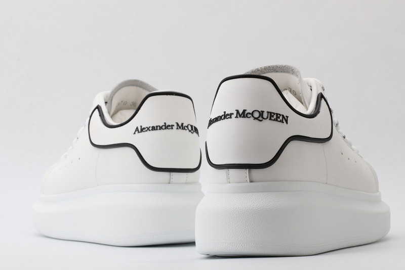 a1exa*der Mcqv*en sneaker