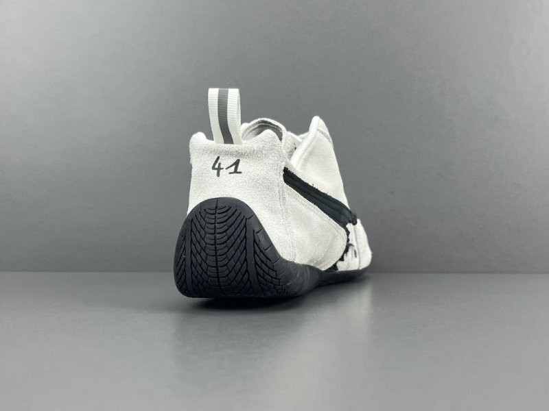 Ba1en*iaga & puma speedcat