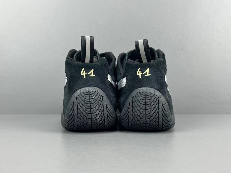 Ba1en*iaga & puma speedcat