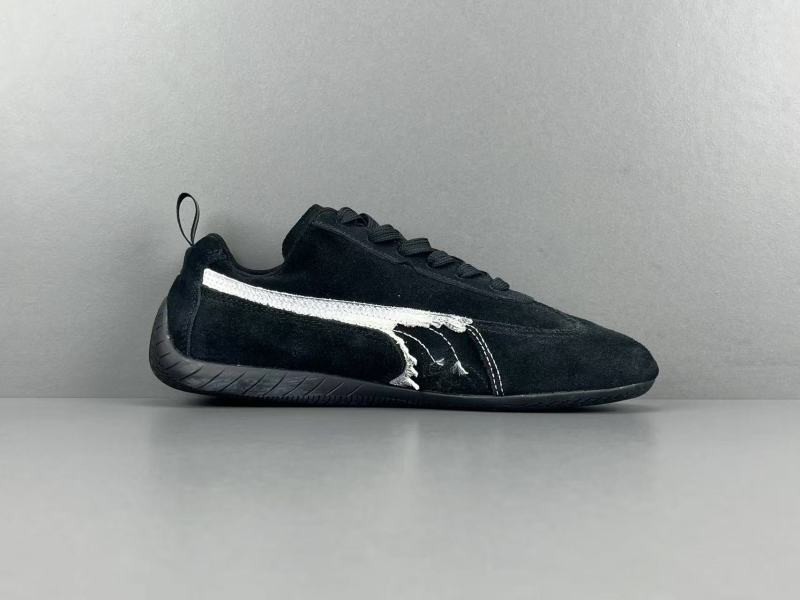 Ba1en*iaga & puma speedcat