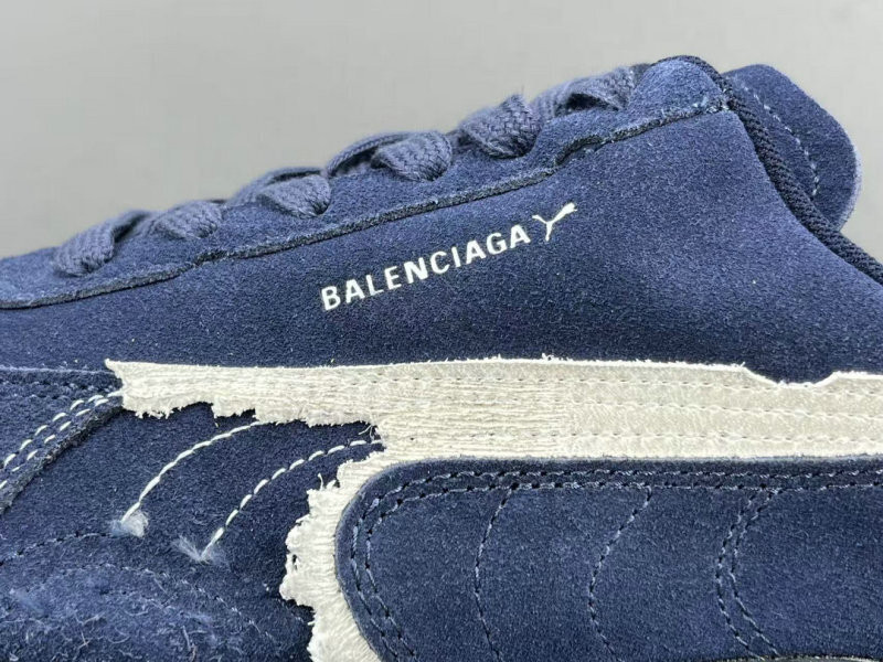 Ba1en*iaga & puma speedcat