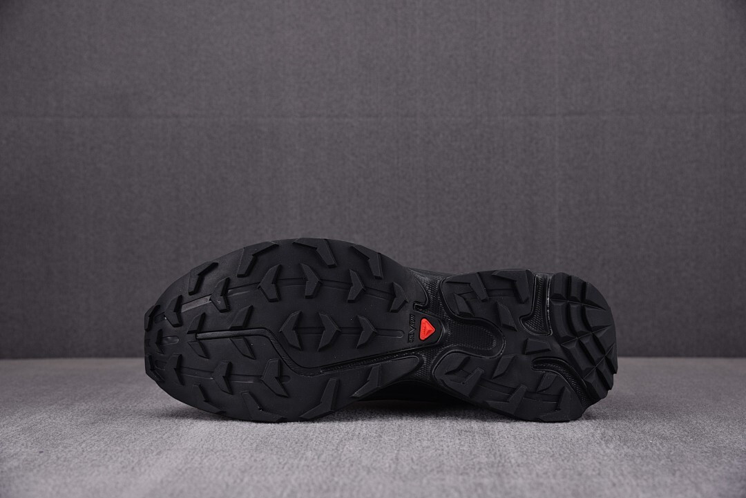 Salomon XT-6