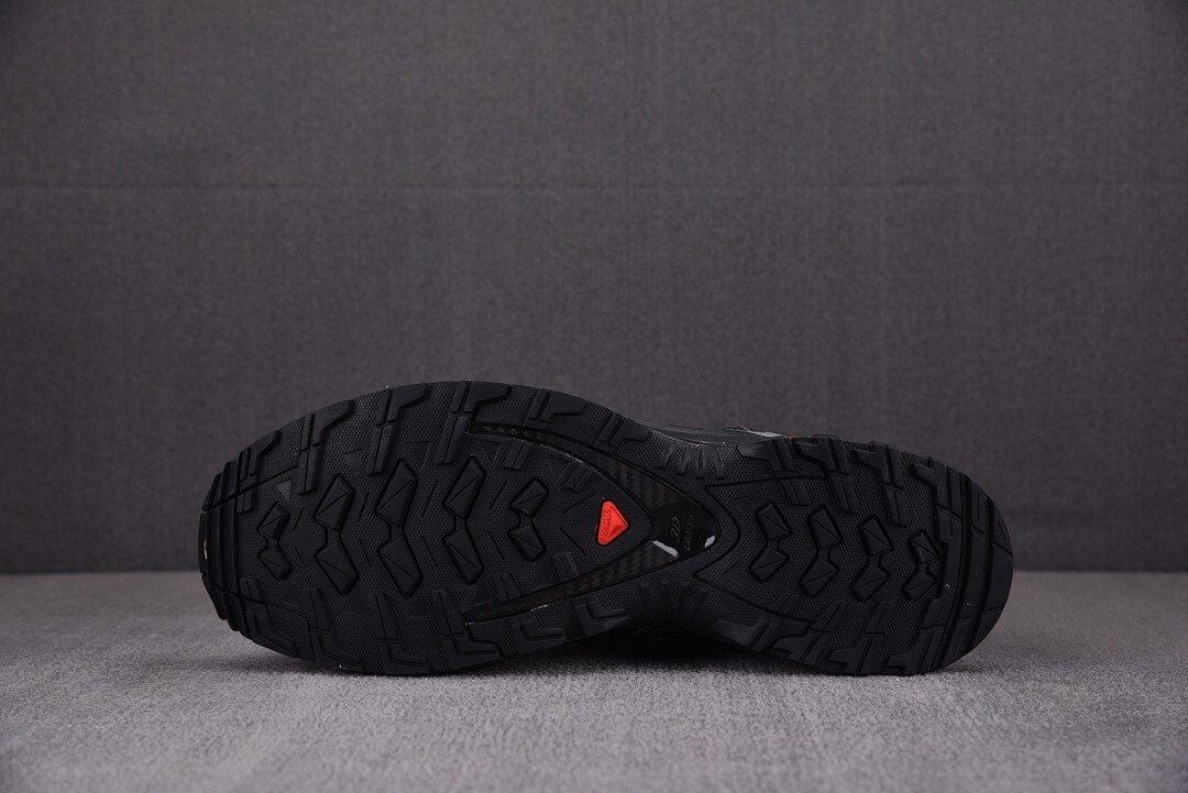 Salomon XA Pro 3D 