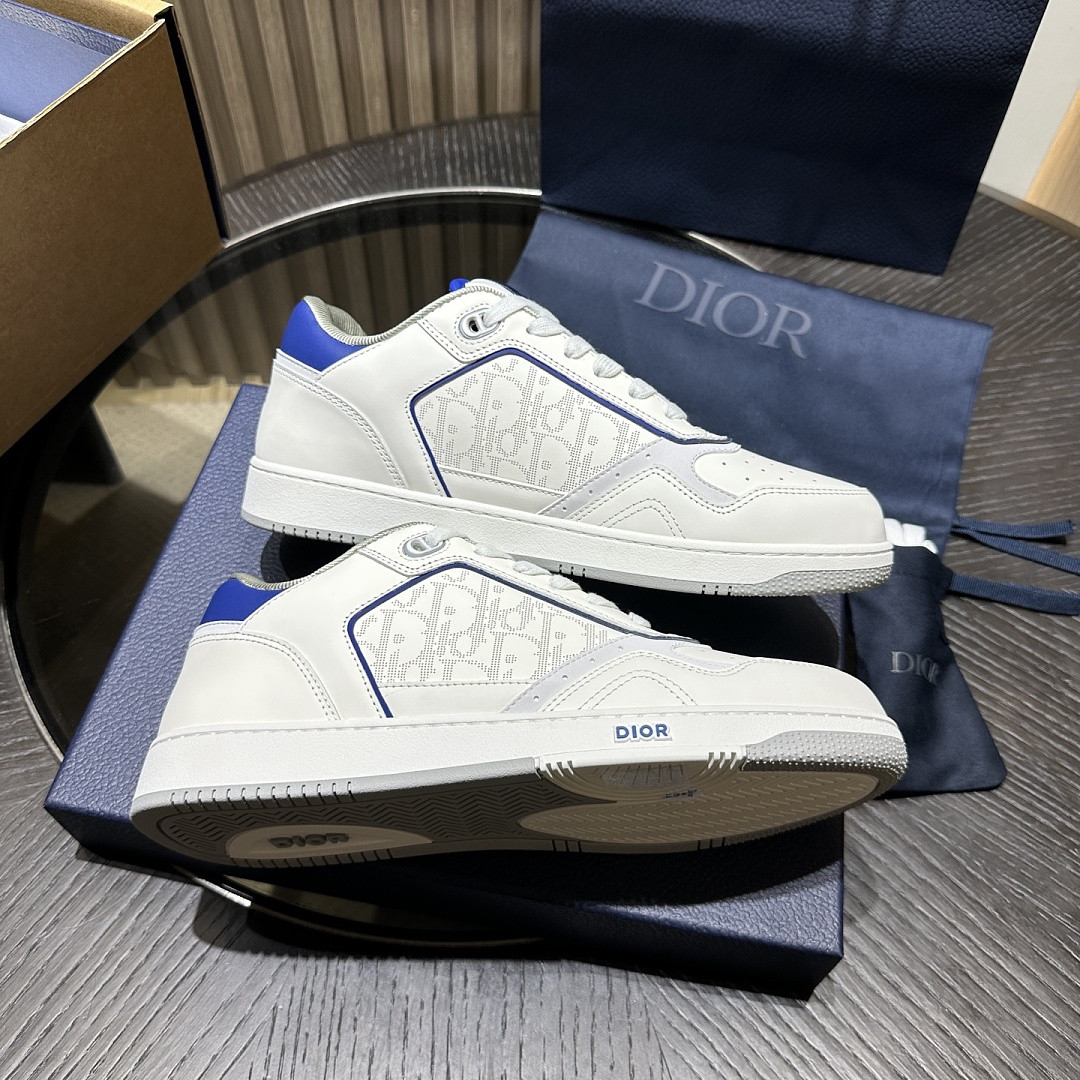 D10r SNEAKERS