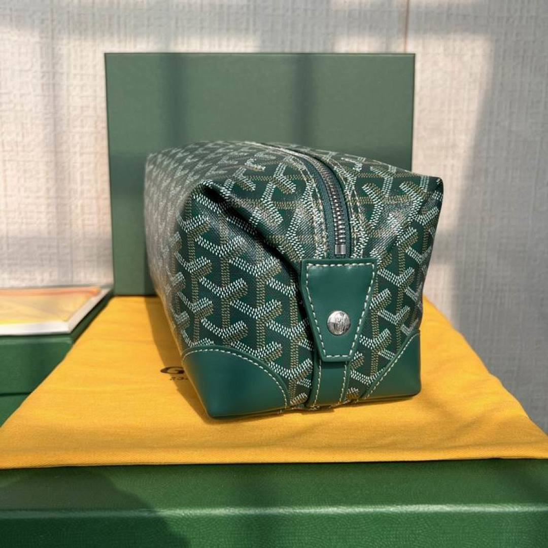 G09ard Boeing 25 Toilet Bag