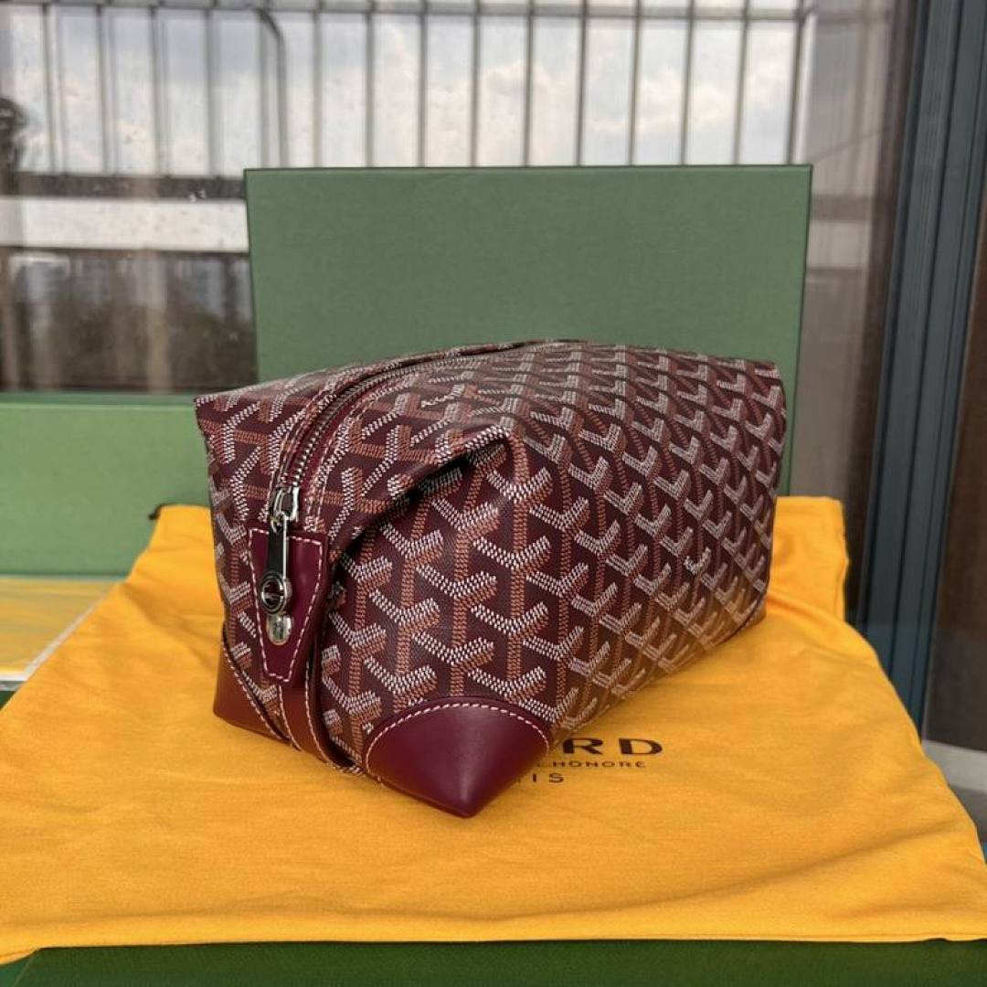 G09ard Boeing 25 Toilet Bag
