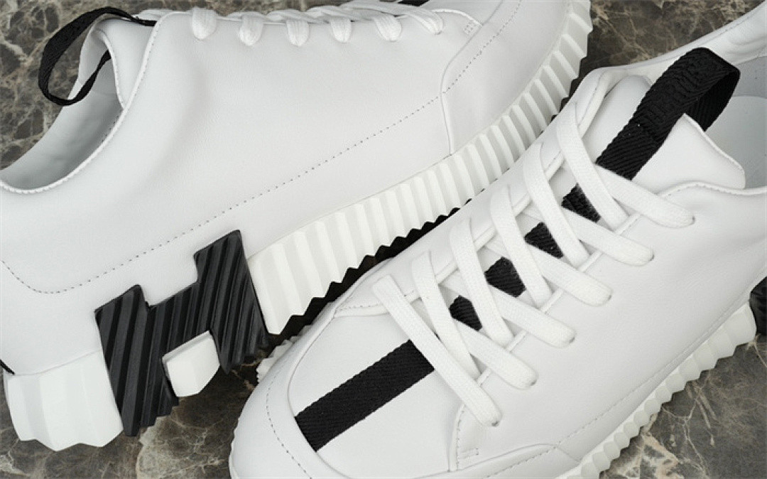 H*ER*MES SNEAKER