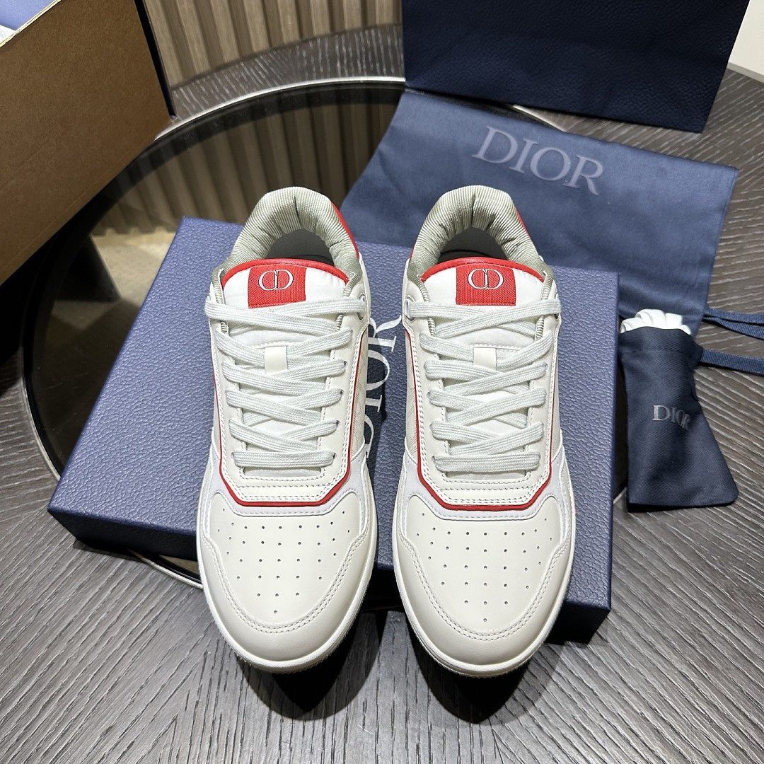 D10r SNEAKERS