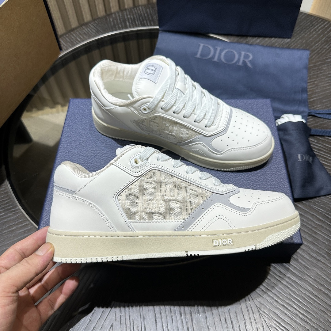 D10r SNEAKERS