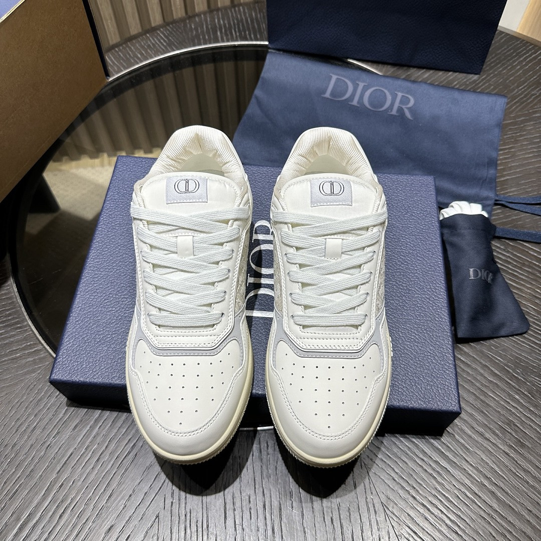 D10r SNEAKERS