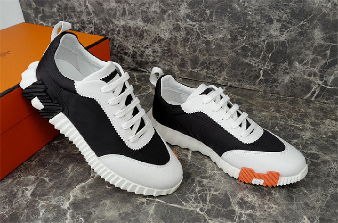 H*ER*MES SNEAKER