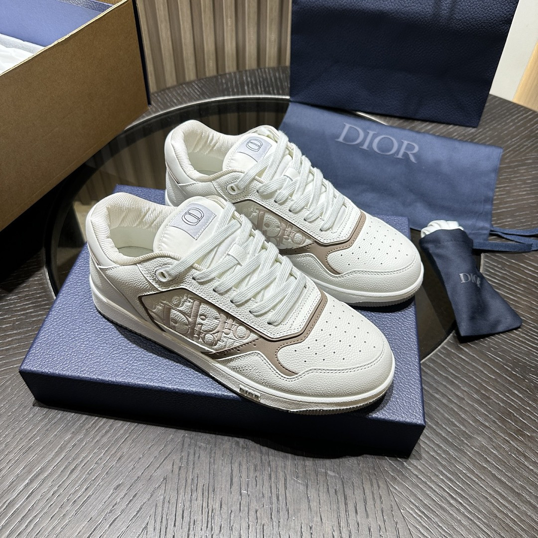 D10r SNEAKERS