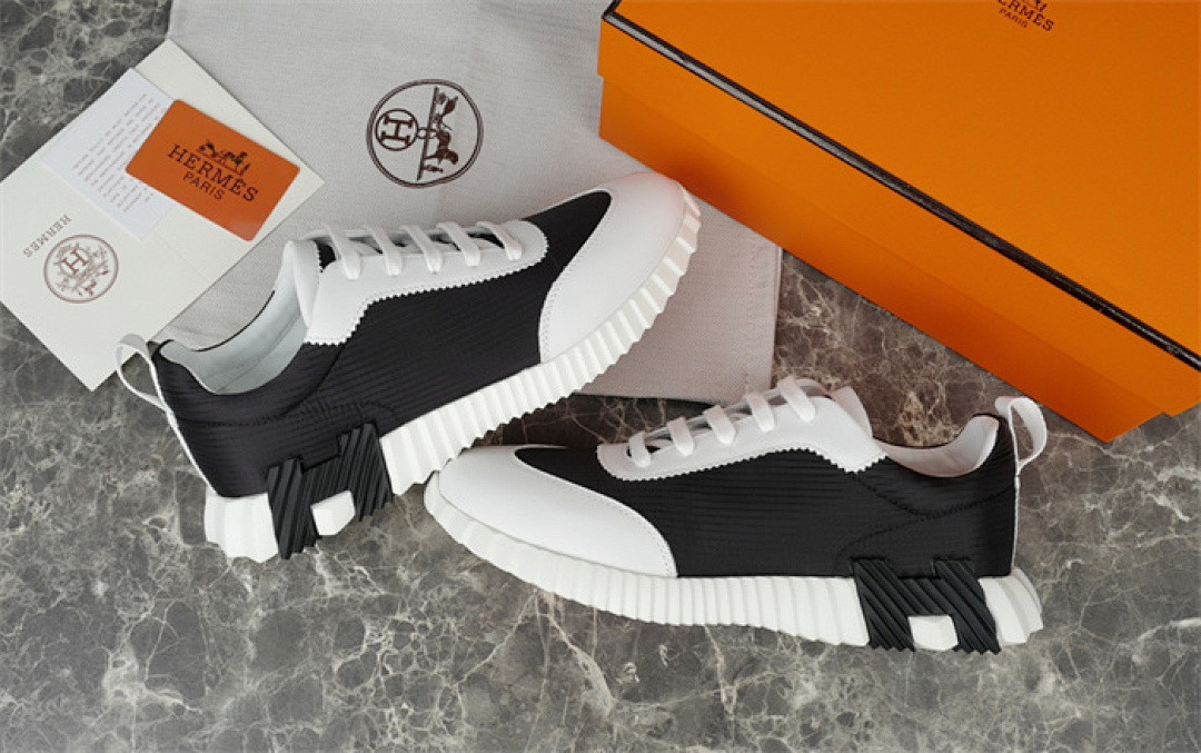 H*ER*MES SNEAKER