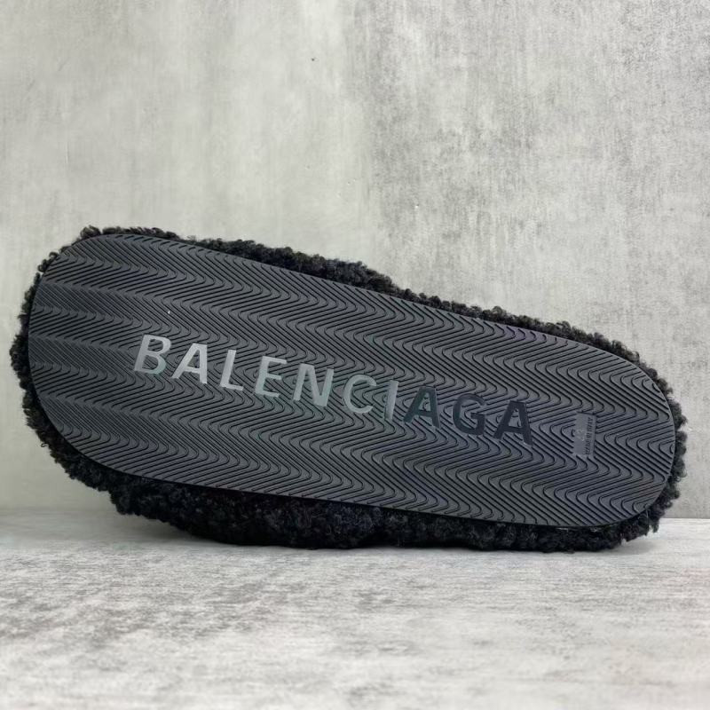 Ba1en*iaga SLIDES