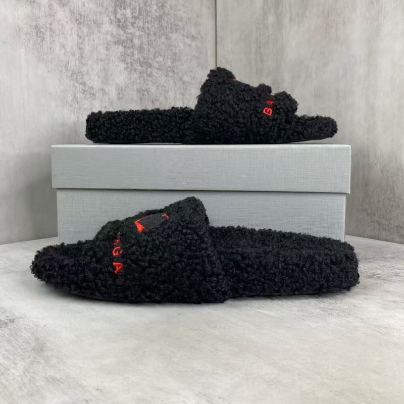 Ba1en*iaga SLIDES