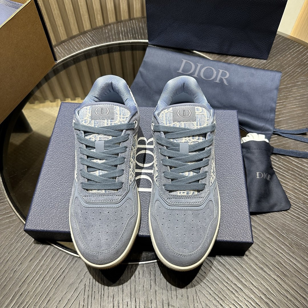 D10r SNEAKERS