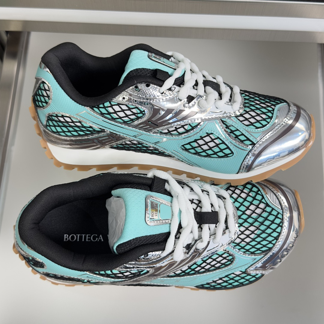 B0tt*ga Ven*ta Orbit Sneaker