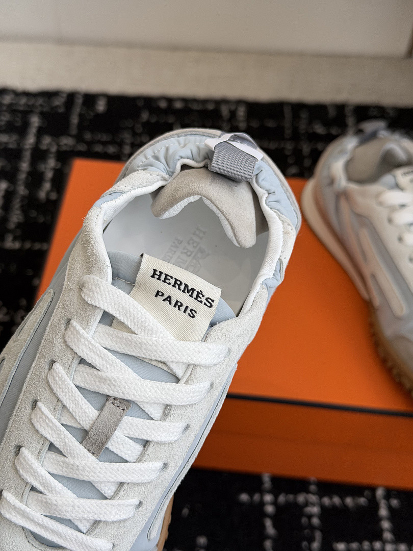 H*ER*MES SNEAKER