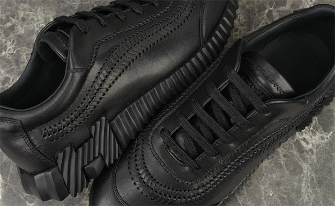 H*ER*MES SNEAKER