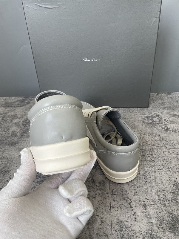 RICK 0WENS SNEAKERS