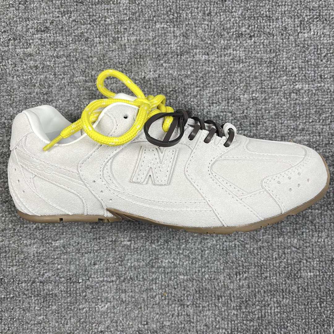Miu Miu x New Balance 530 Sneakers