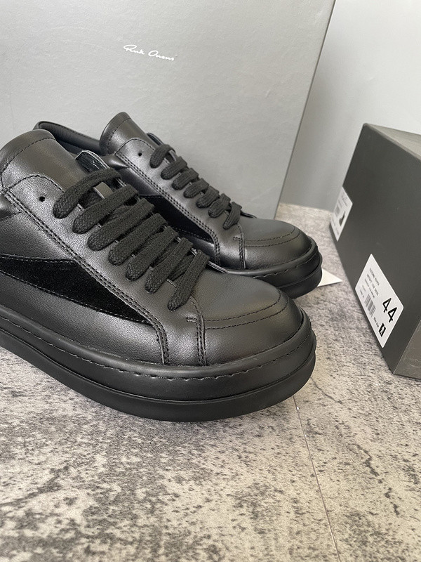 RICK 0WENS SNEAKERS