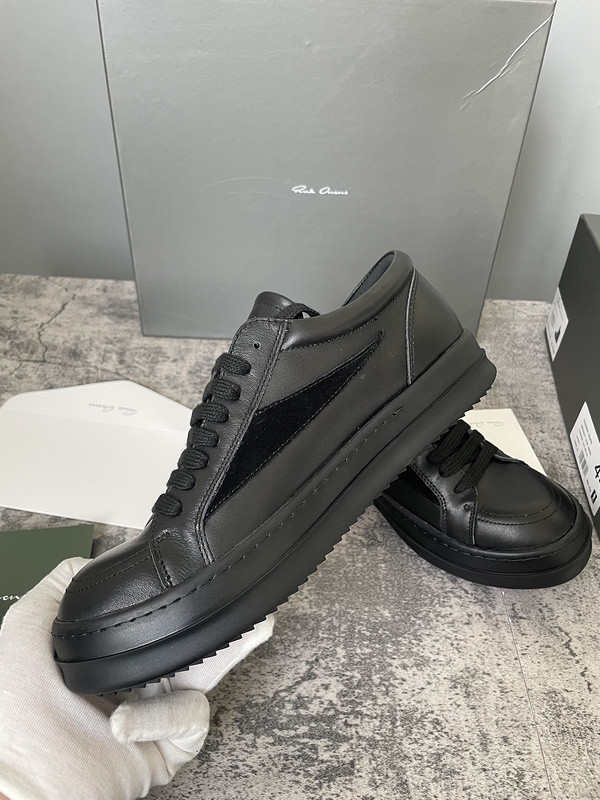 RICK 0WENS SNEAKERS
