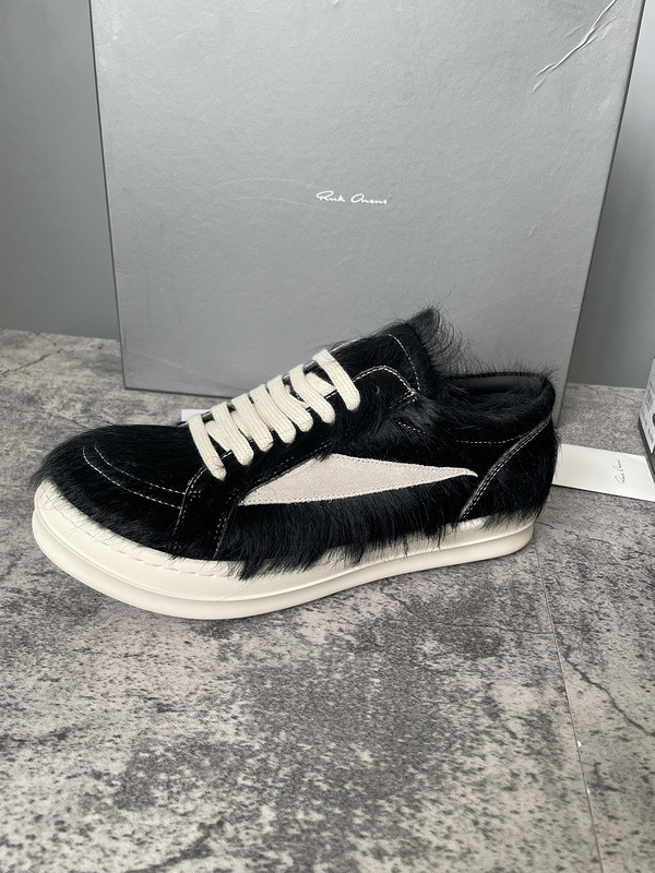 RICK 0WENS SNEAKERS