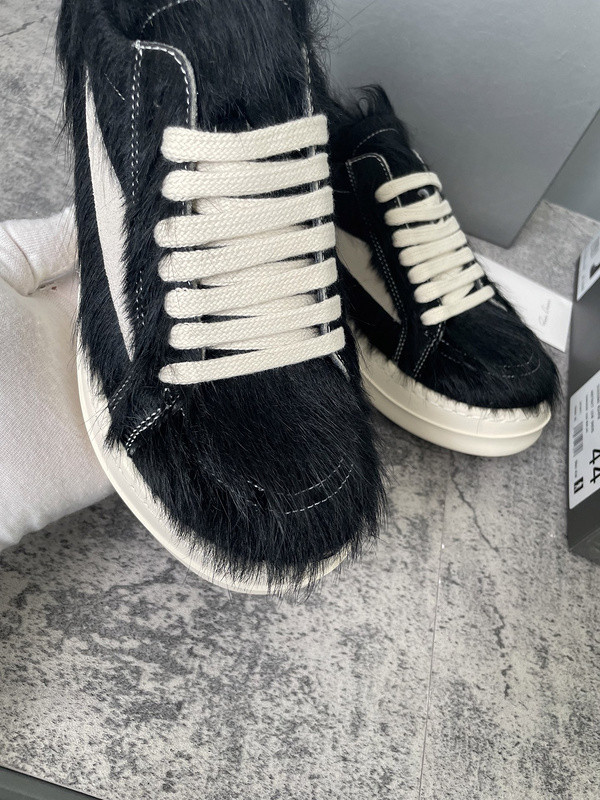 RICK 0WENS SNEAKERS