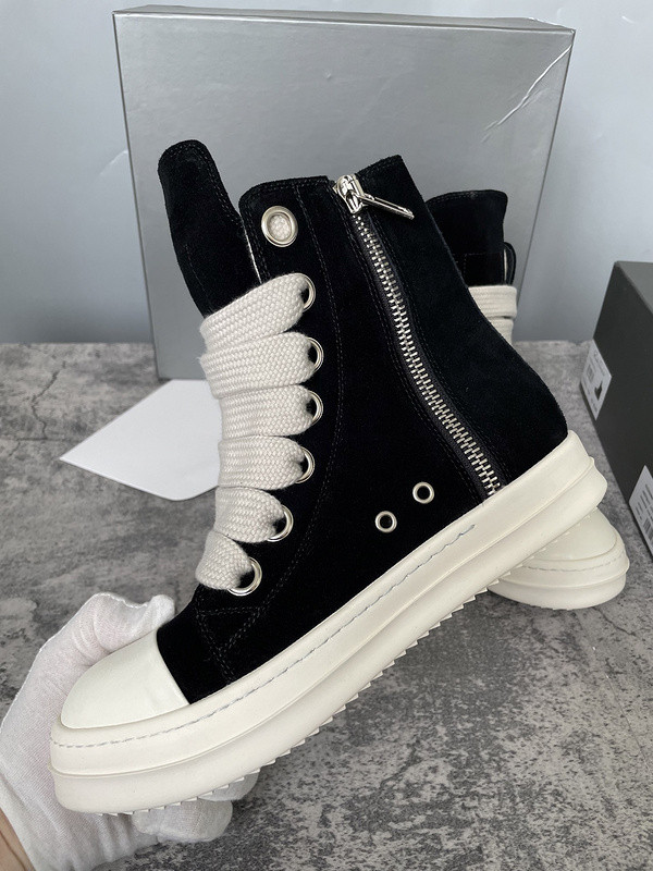 RICK 0WENS SNEAKERS (SUEDE)