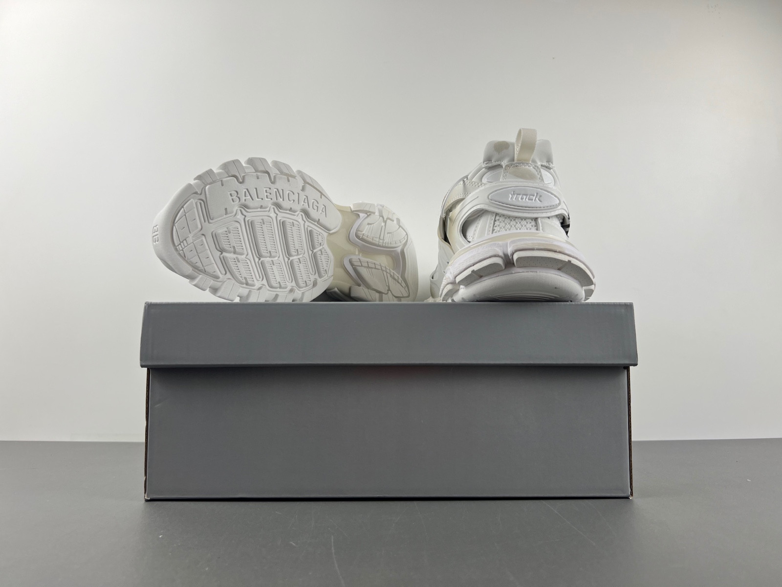 Ba1en*iaga track 542436 wtrhw 1090