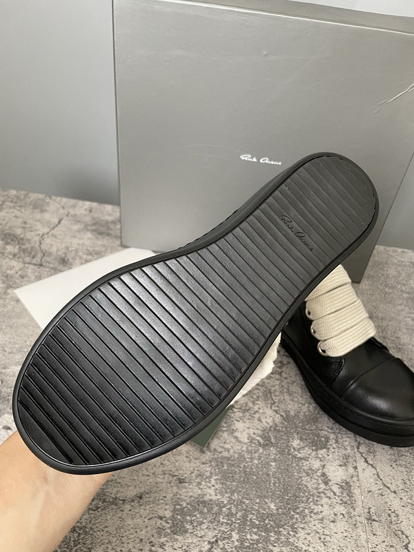 RICK 0WENS SNEAKERS
