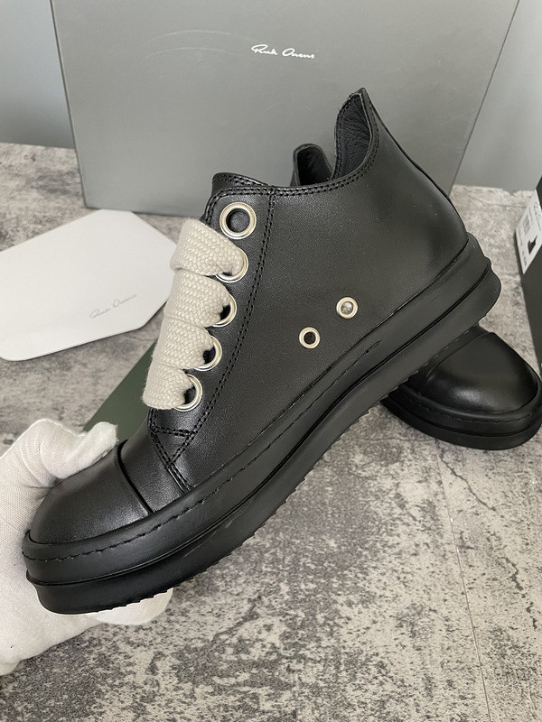 RICK 0WENS SNEAKERS
