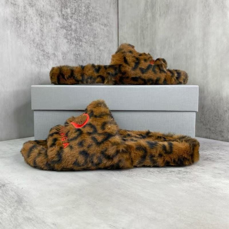 Ba1en*iaga SLIDES