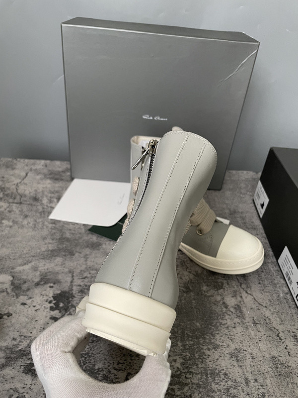 RICK 0WENS SNEAKERS
