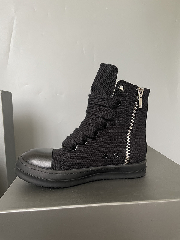 RICK 0WENS SNEAKERS