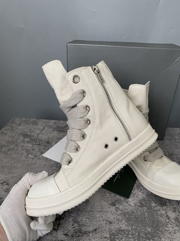 RICK 0WENS SNEAKERS