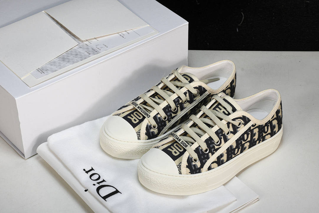B23 OBLIQUE LOW SNEAKERS