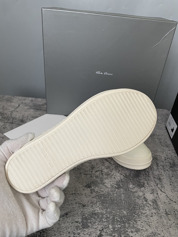 RICK 0WENS SNEAKERS