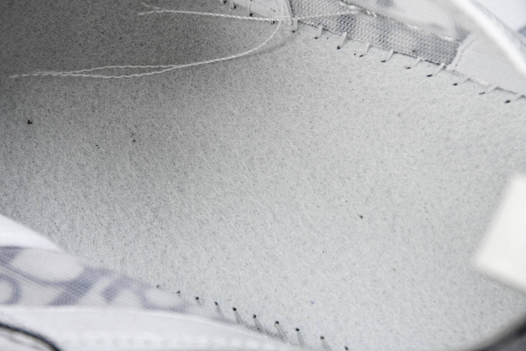 B23 OBLIQUE LOW SNEAKERS