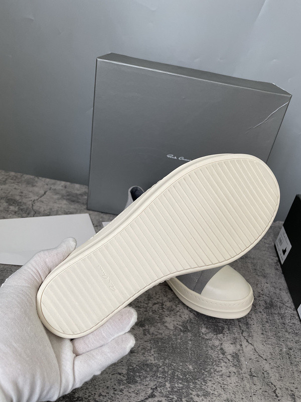 RICK 0WENS SNEAKERS (SUEDE)