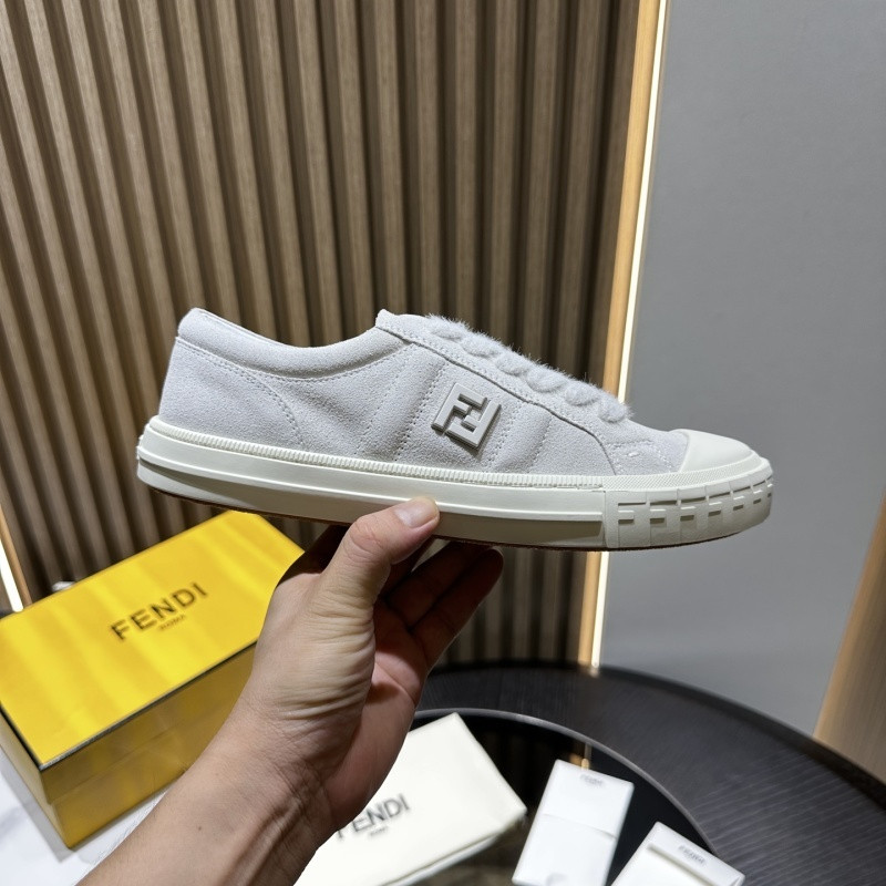 F**di SNEAKERS