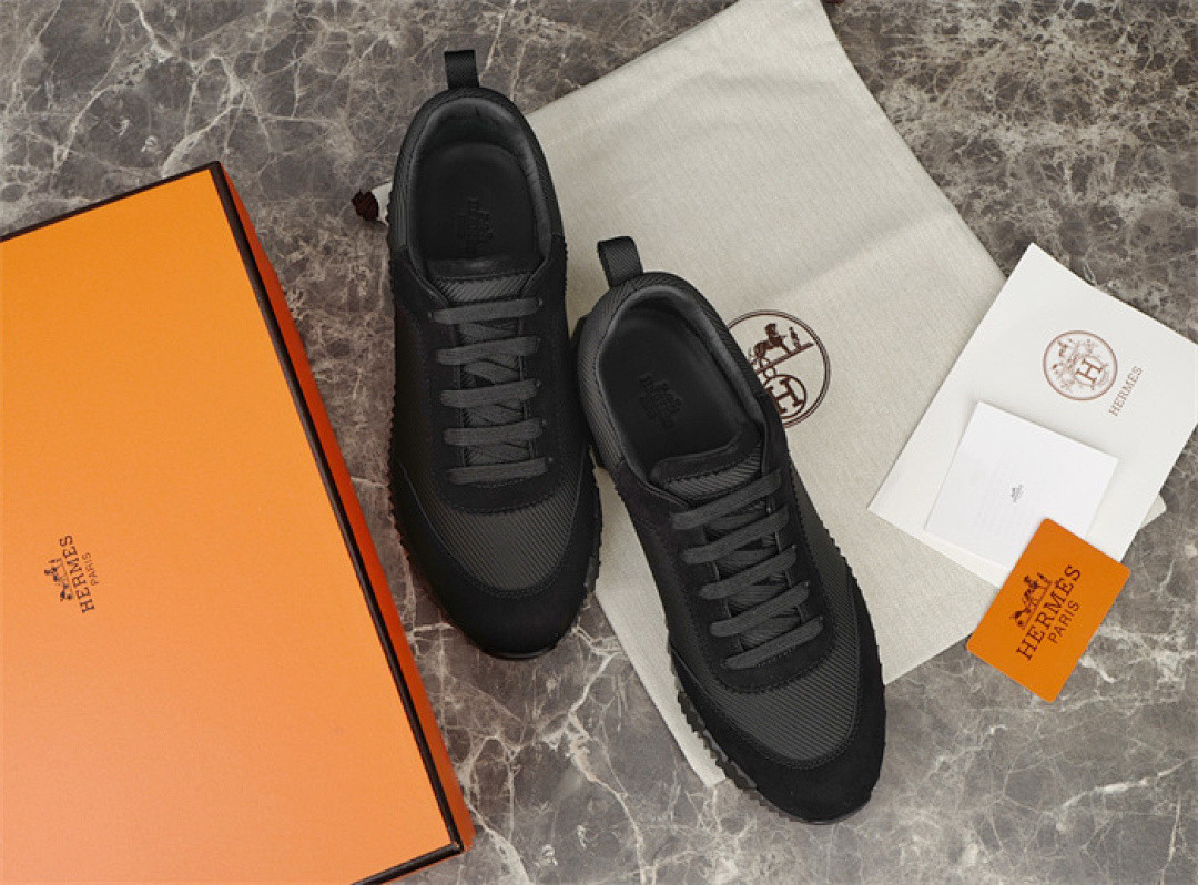 H*ER*MES SNEAKER